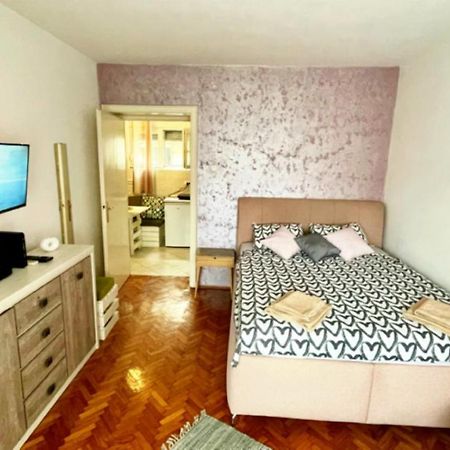 Sweet Venac Apartment Belgrade Exterior photo